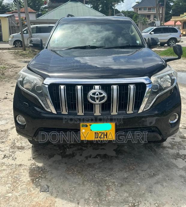 Toyota Land Cruiser Prado 2015 Black