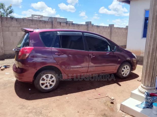 Toyota Corolla Spacio 2004 Maroon