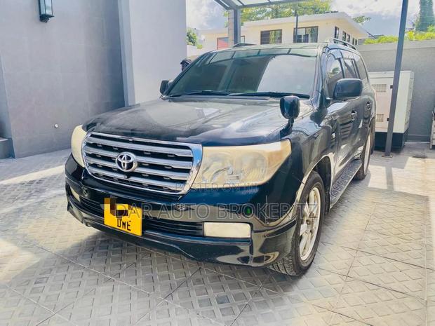 Toyota Land Cruiser 2007 Black