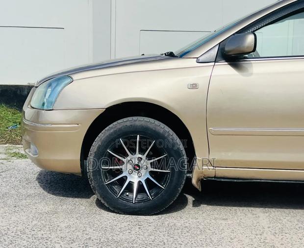 Toyota Premio 2005 Gold