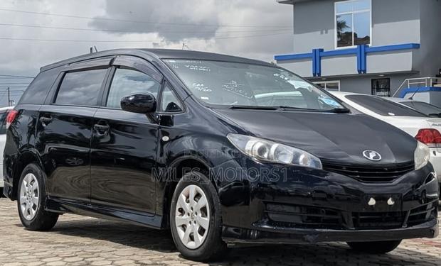 Toyota Wish 2011 Black