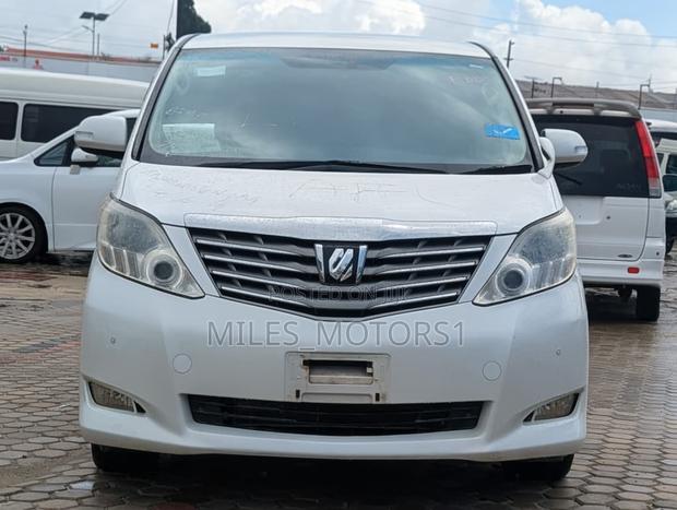 Toyota Alphard 2008 White