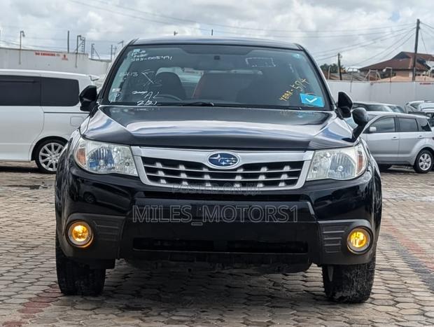 Subaru Forester 2011 Black