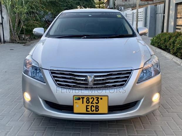 Toyota Premio 2009 Silver