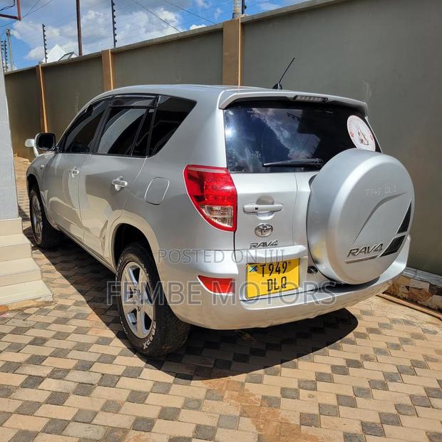 Toyota RAV4 2006 Silver