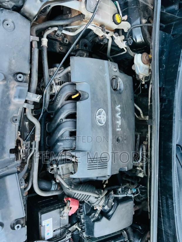 Toyota Corolla Rumion 2008 Black