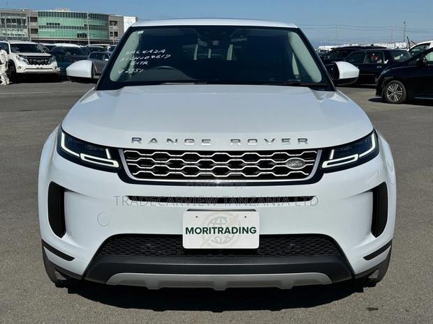 Land Rover Range Rover Evoque SE 4x4 5-Door 2019 Pearl