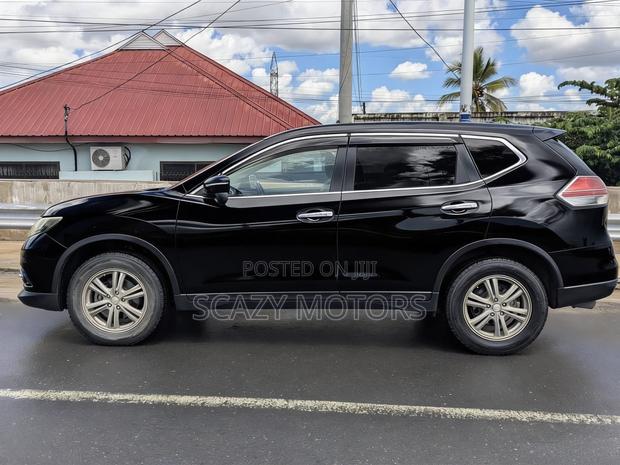 Nissan X-Trail 2014 Black