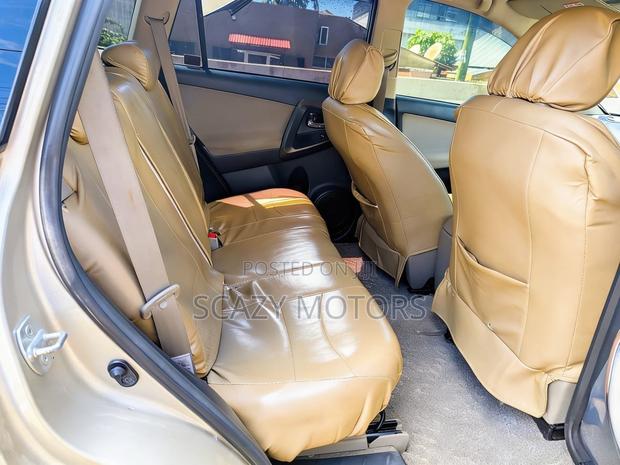 Toyota Vanguard 2008 Silver