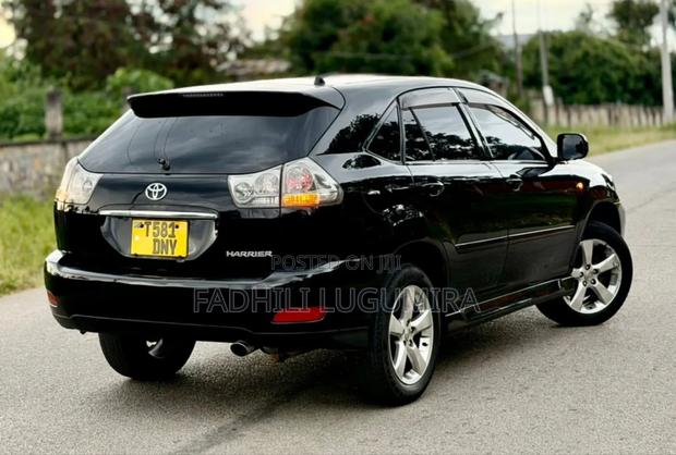 Toyota Harrier 2005 Black