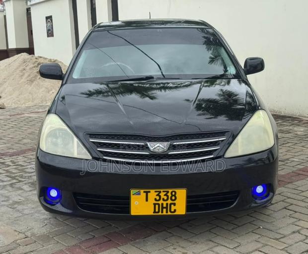Toyota Allion 2005 Black