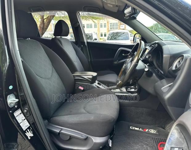 Toyota RAV4 2009 Black