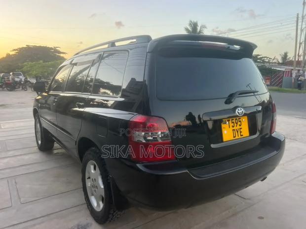 Toyota Kluger 2006 Black