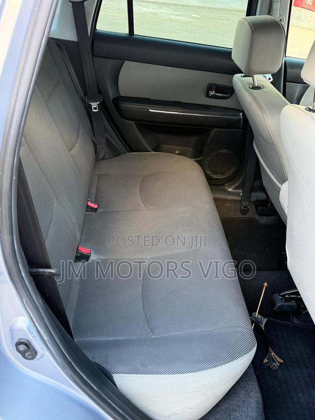 Mazda Verisa 2011 Silver