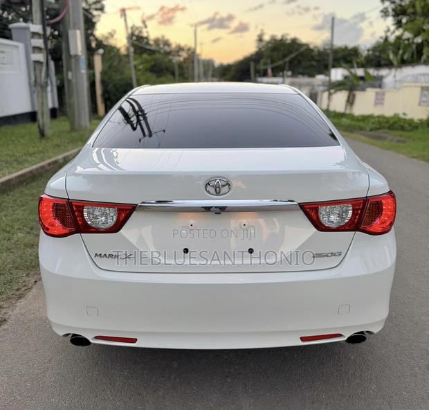 Toyota Mark X 2012 White