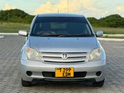 Toyota IST 2005 Silver for sale