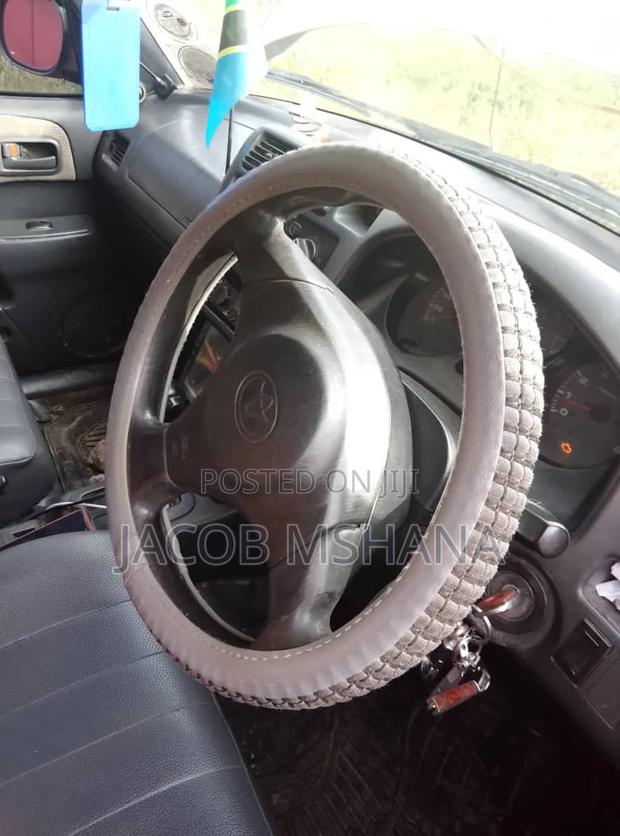 Toyota RAV4 Base FWD 1999 Silver