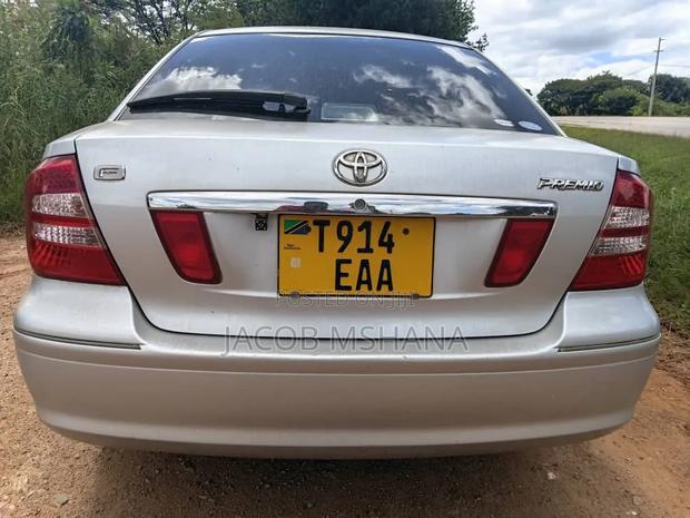 Toyota Premio 2006 Silver