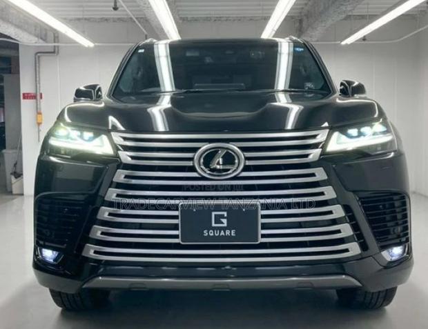 Lexus LX 600 2023 Black