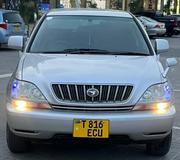 Toyota Harrier 2.4 16V 4WD 1999 Silver for sale