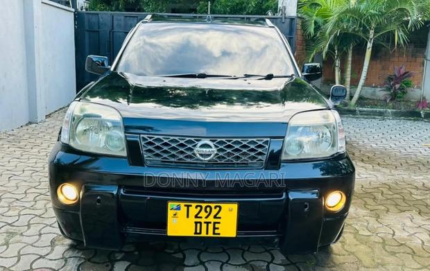 Nissan X-Trail 2005 Black