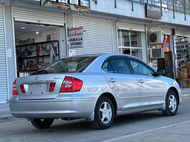 Toyota Premio 2006