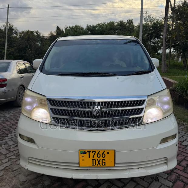 Toyota Alphard 2.4 Hybrid AWD 2005 White