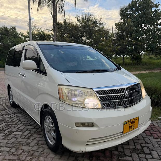 Toyota Alphard 2.4 Hybrid AWD 2005 White