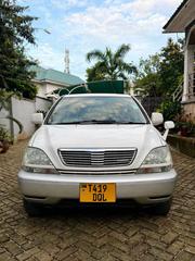 Toyota Harrier 2.2 16V 2002 White for sale