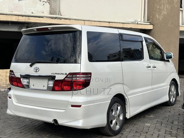Toyota Alphard 2006 White