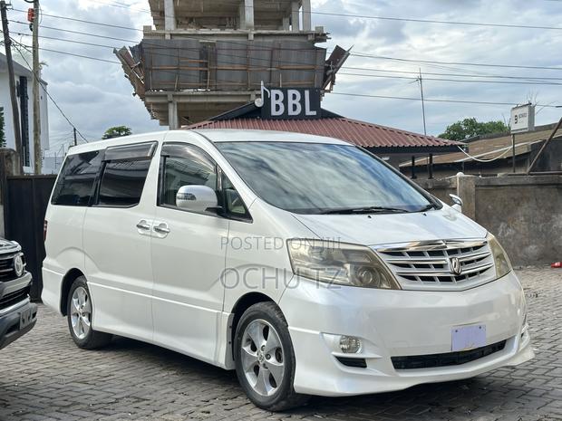 Toyota Alphard 2006 White