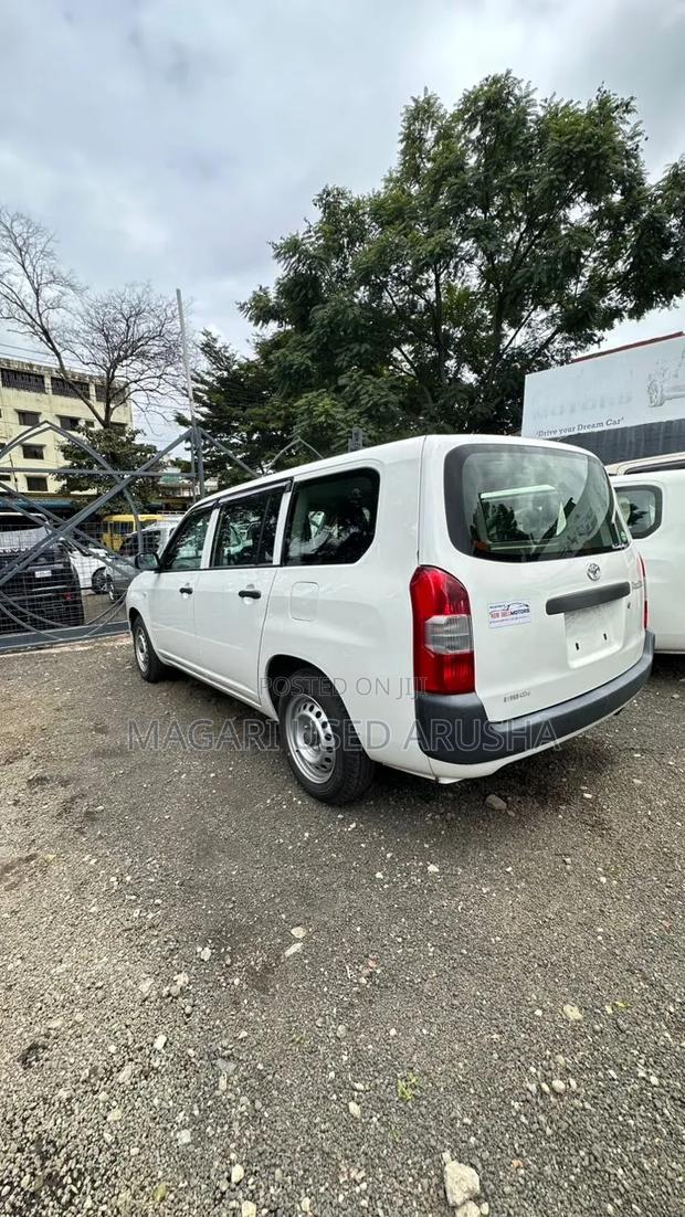 Toyota Probox 2015 White