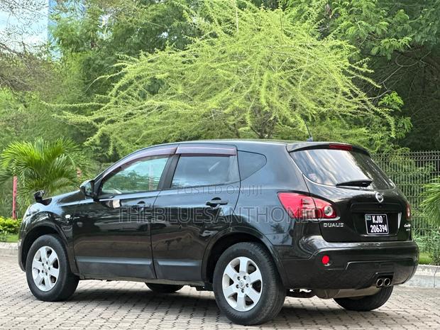 Nissan Dualis 2010 Black