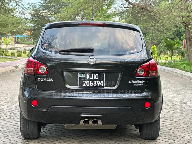 Nissan Dualis 2010 Black