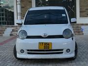 Toyota Sienta 1.5 AWD 2004 White for sale