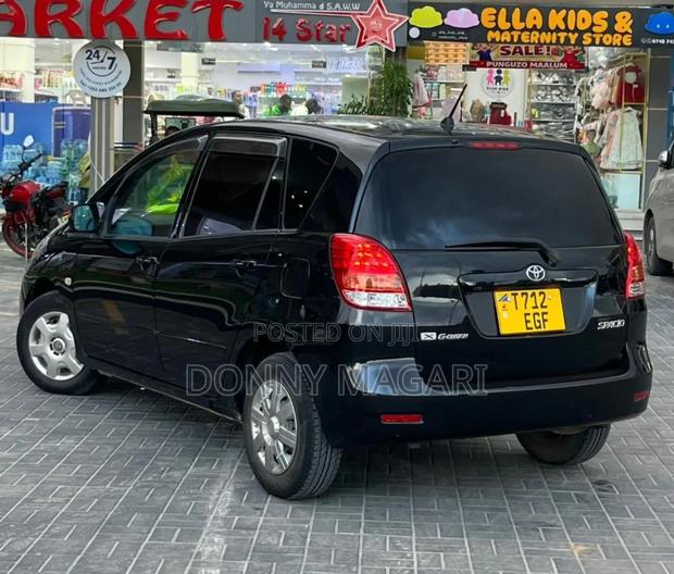 Toyota Corolla Spacio 2006 Black