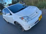 Toyota IST 2006 White for sale