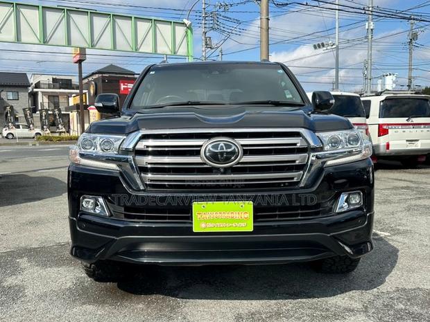 Toyota Land Cruiser 2021 Black