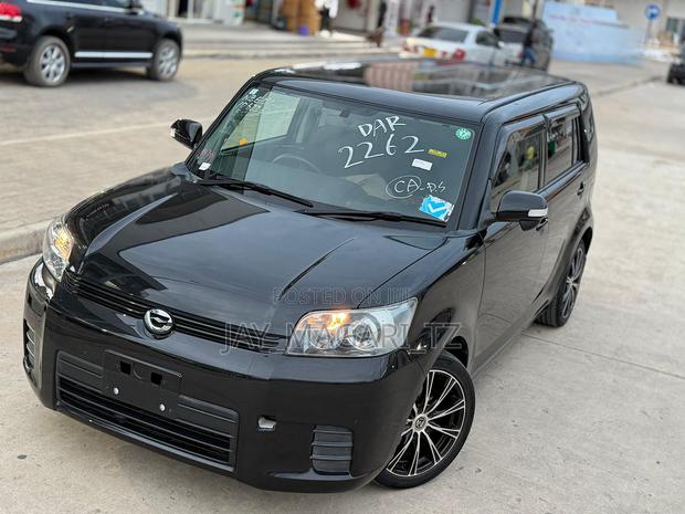 Toyota Corolla Rumion 2009 Black