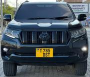 Toyota Land Cruiser Prado 2012 Black for sale