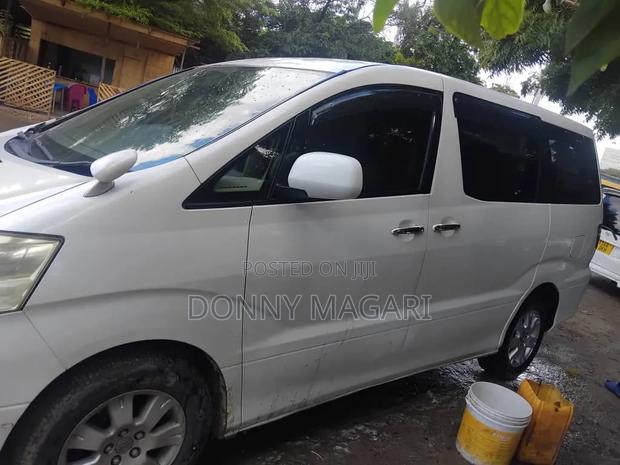 Toyota Alphard 2006 White