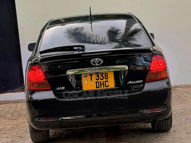Toyota Allion 2005 Black