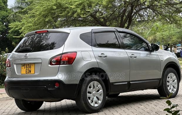 Nissan Dualis 2009 Silver