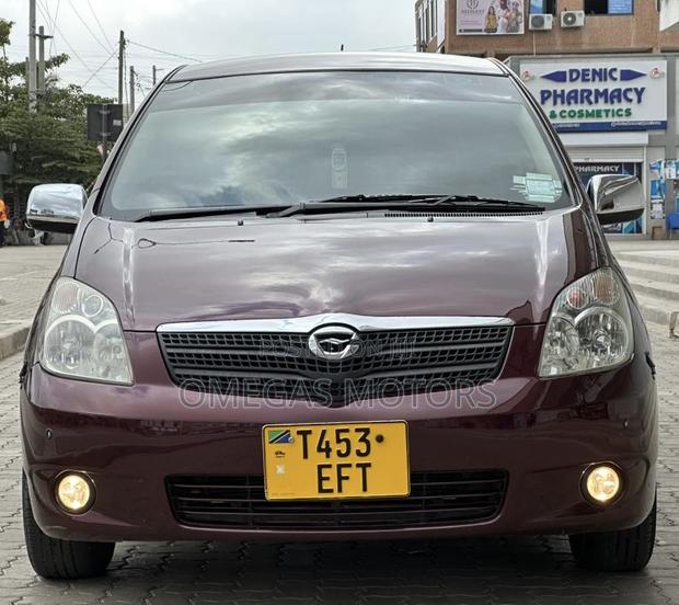 Toyota Corolla Spacio 1.8 X 4WD 2002 Maroon