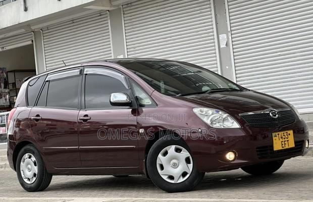 Toyota Corolla Spacio 1.8 X 4WD 2002 Maroon