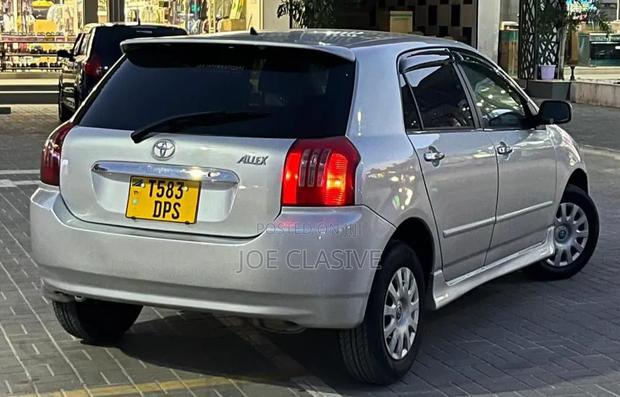 Toyota Allex 2002 Silver