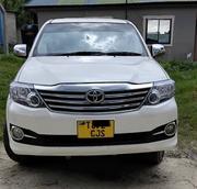 Toyota Hilux 2012 Pearl for sale