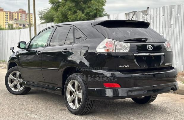 Toyota Harrier 2005 Black
