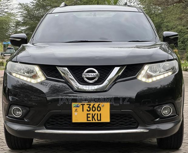 Nissan X-Trail 2015 Black