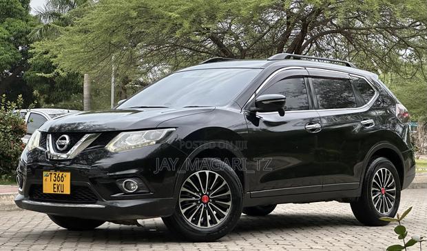 Nissan X-Trail 2015 Black